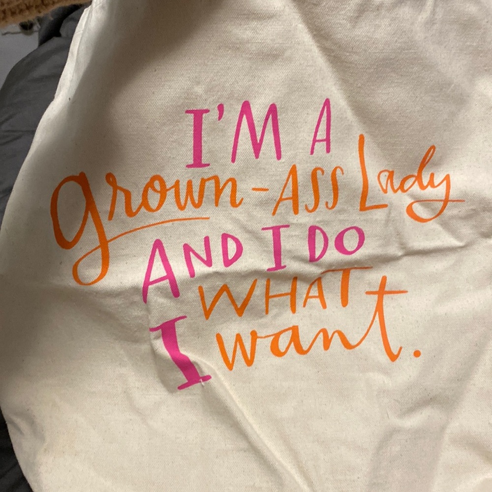 Tote bag